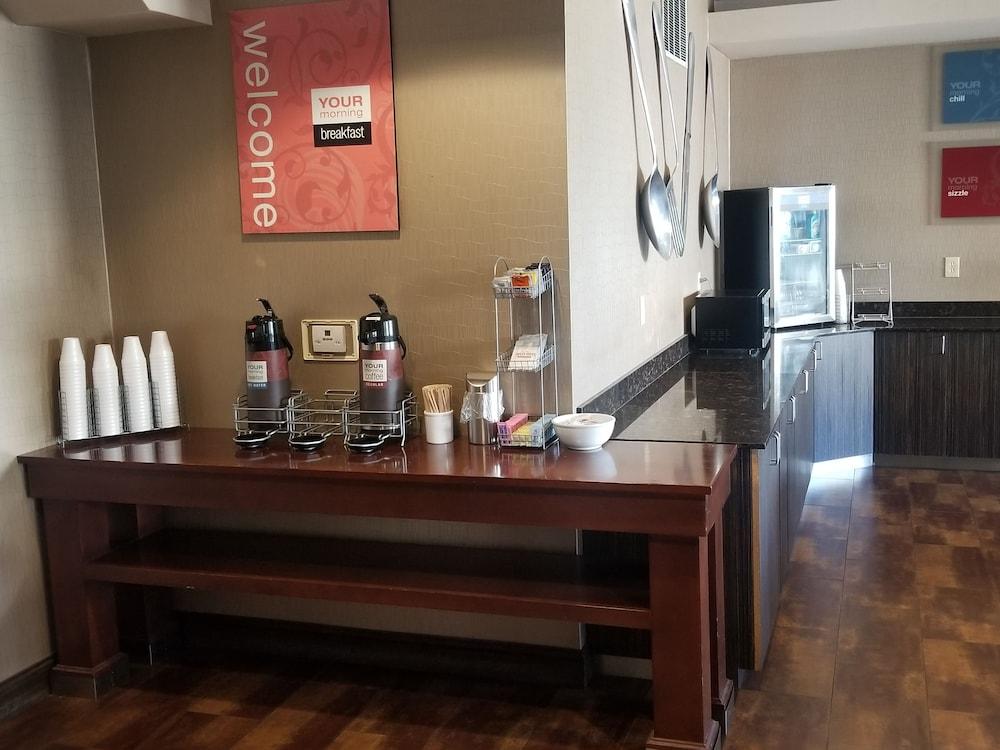 Junction City Inn & Suites Экстерьер фото
