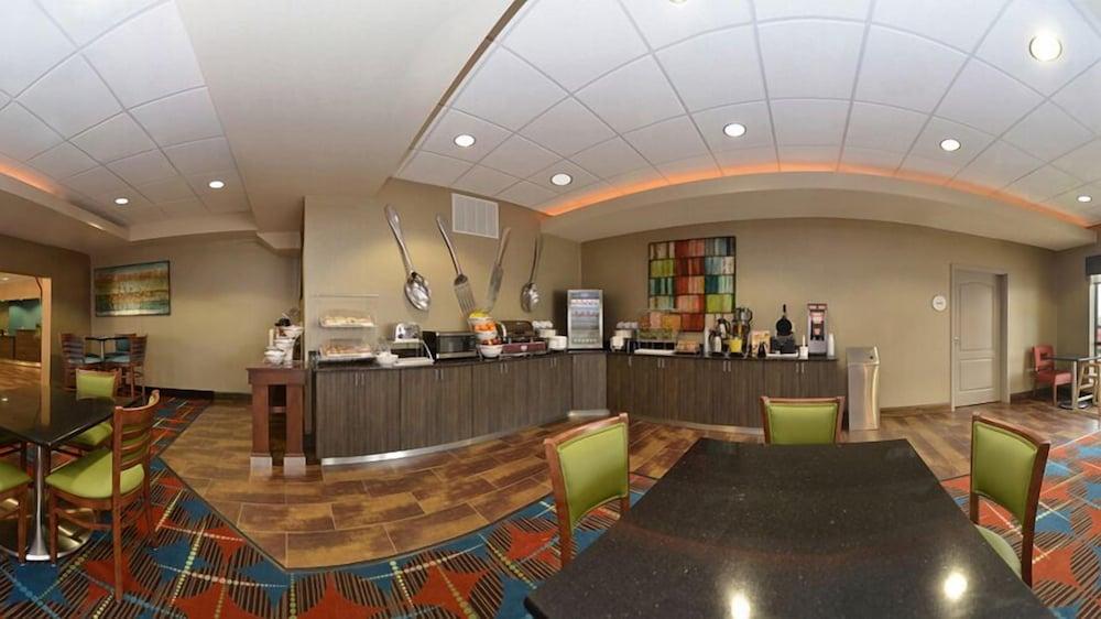 Junction City Inn & Suites Экстерьер фото