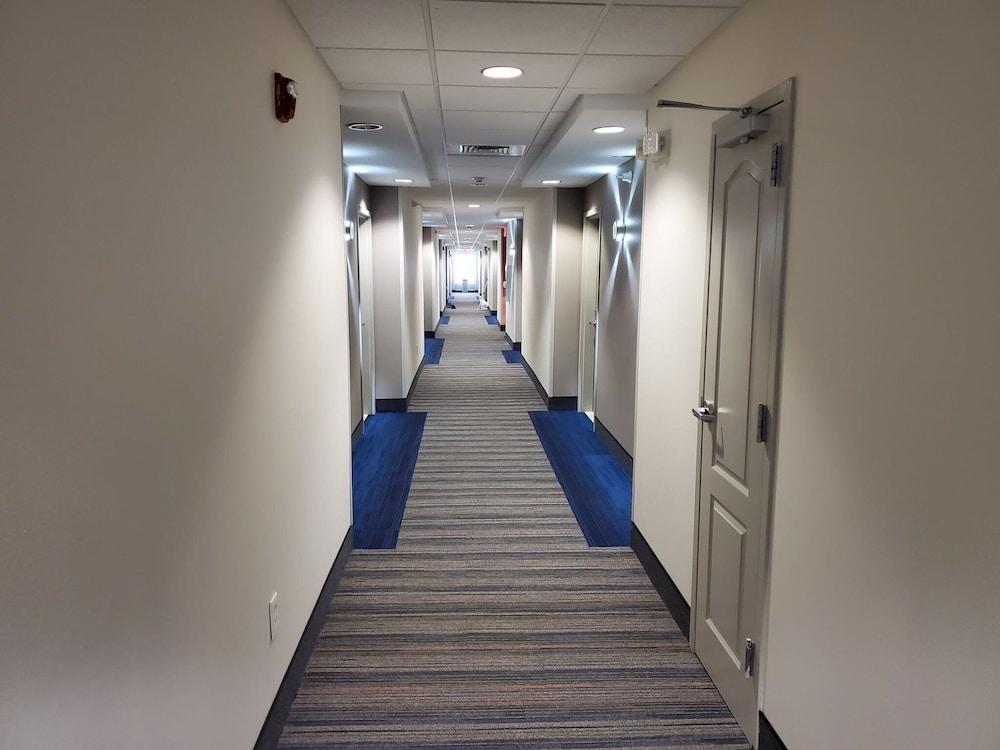 Junction City Inn & Suites Экстерьер фото