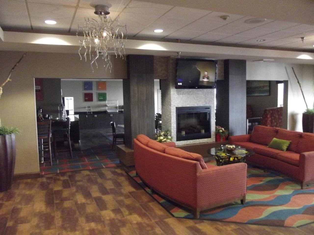 Junction City Inn & Suites Экстерьер фото